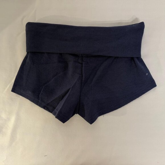 NWT Edikted Lizzy Foldover Waffle Shorts Navy XS - Picture 5 of 8